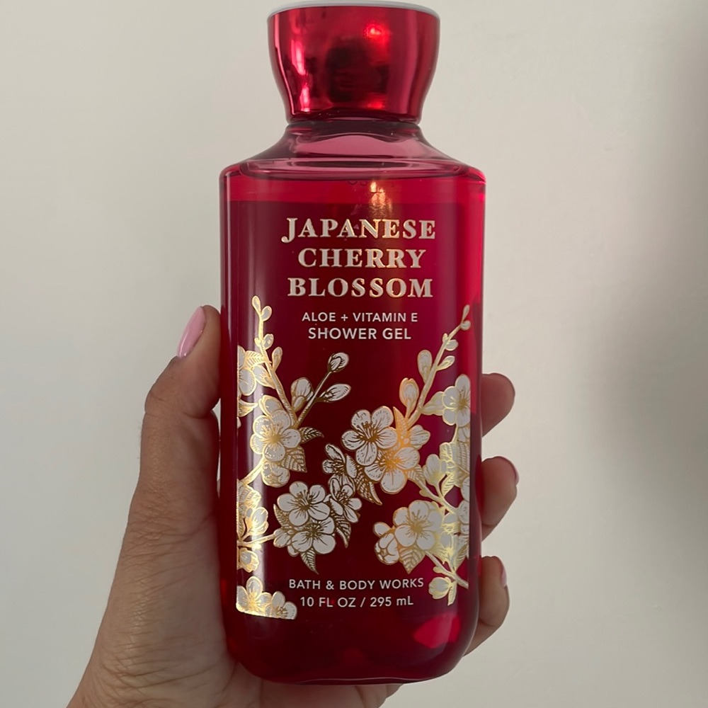 Japanese cherry blossom shower gel